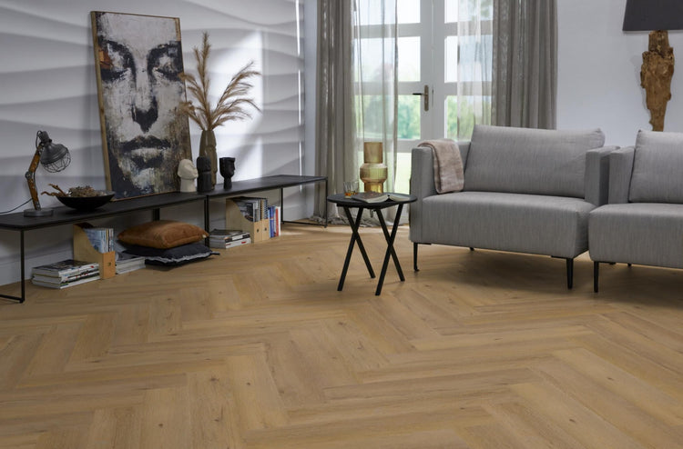 YUP Leyton visgraat plak PVC dark oak - Matteo studio B.V.